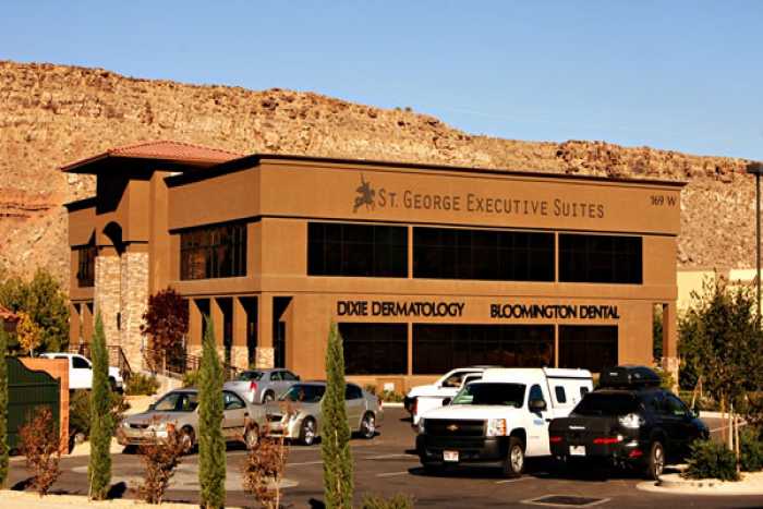 Virtual Office location in 2710 S. Circle Office Center