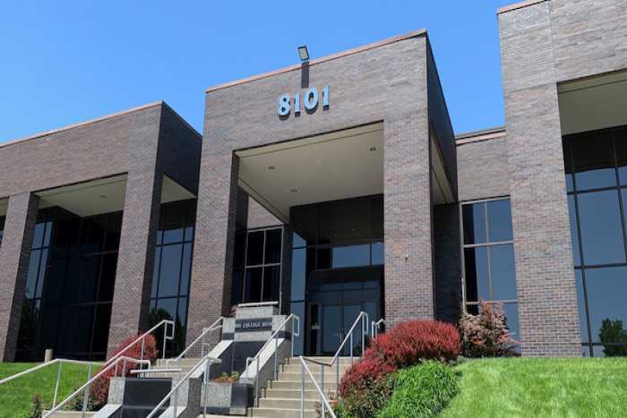 Virtual Office location in College Blvd. Offce Center